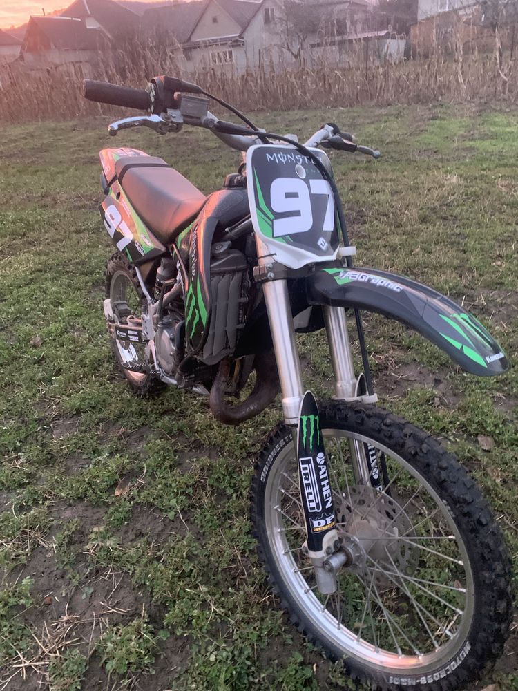 Kawasaki kx 85 ||