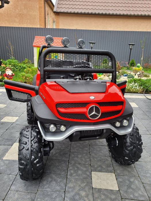 Дитячий електромобіль мерседес