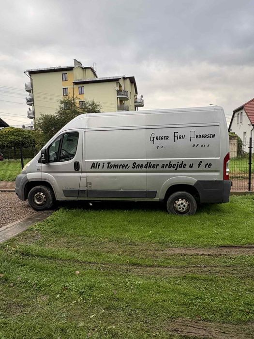 wywóz gruzu , starych mebli , elektrośmieci i innych odpadów.