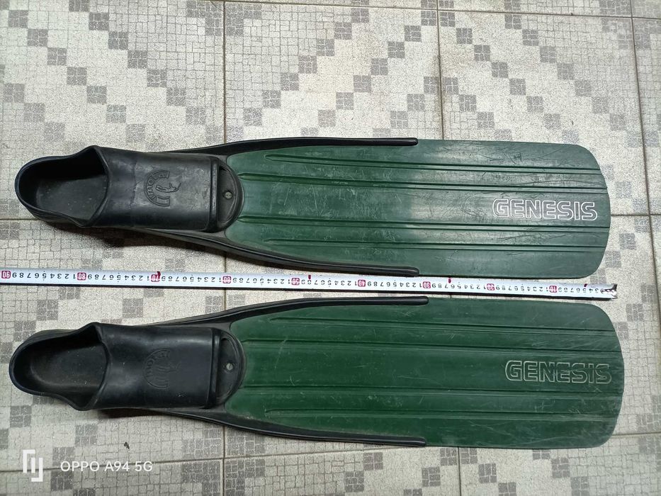 Barbatanas Simotal Genesis