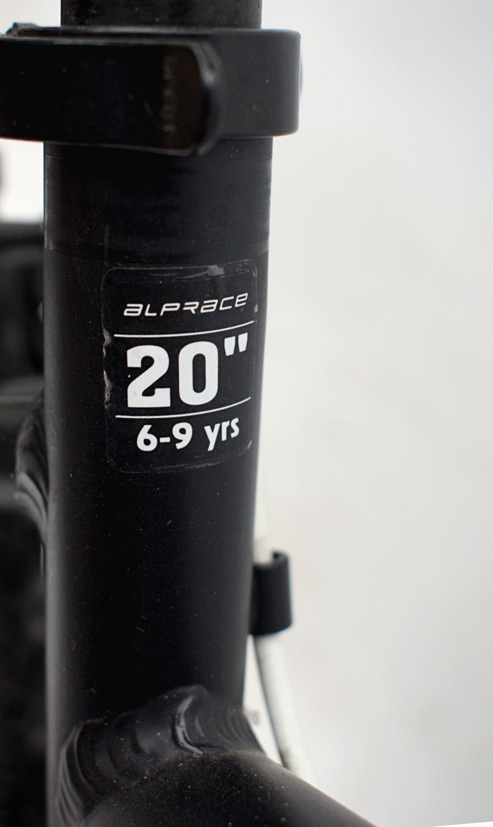 Rower dziecięcy Alprace 201 aluminiowy koła 20" rowerek Shimano 5+