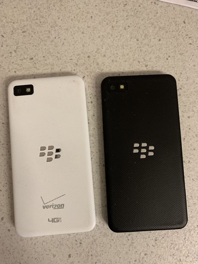 Blackberry z10, білого кольору