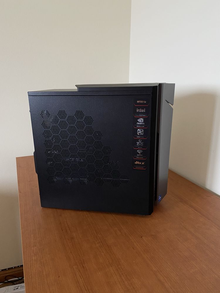 Vendo Computador ACER nitro 50 em bom estado