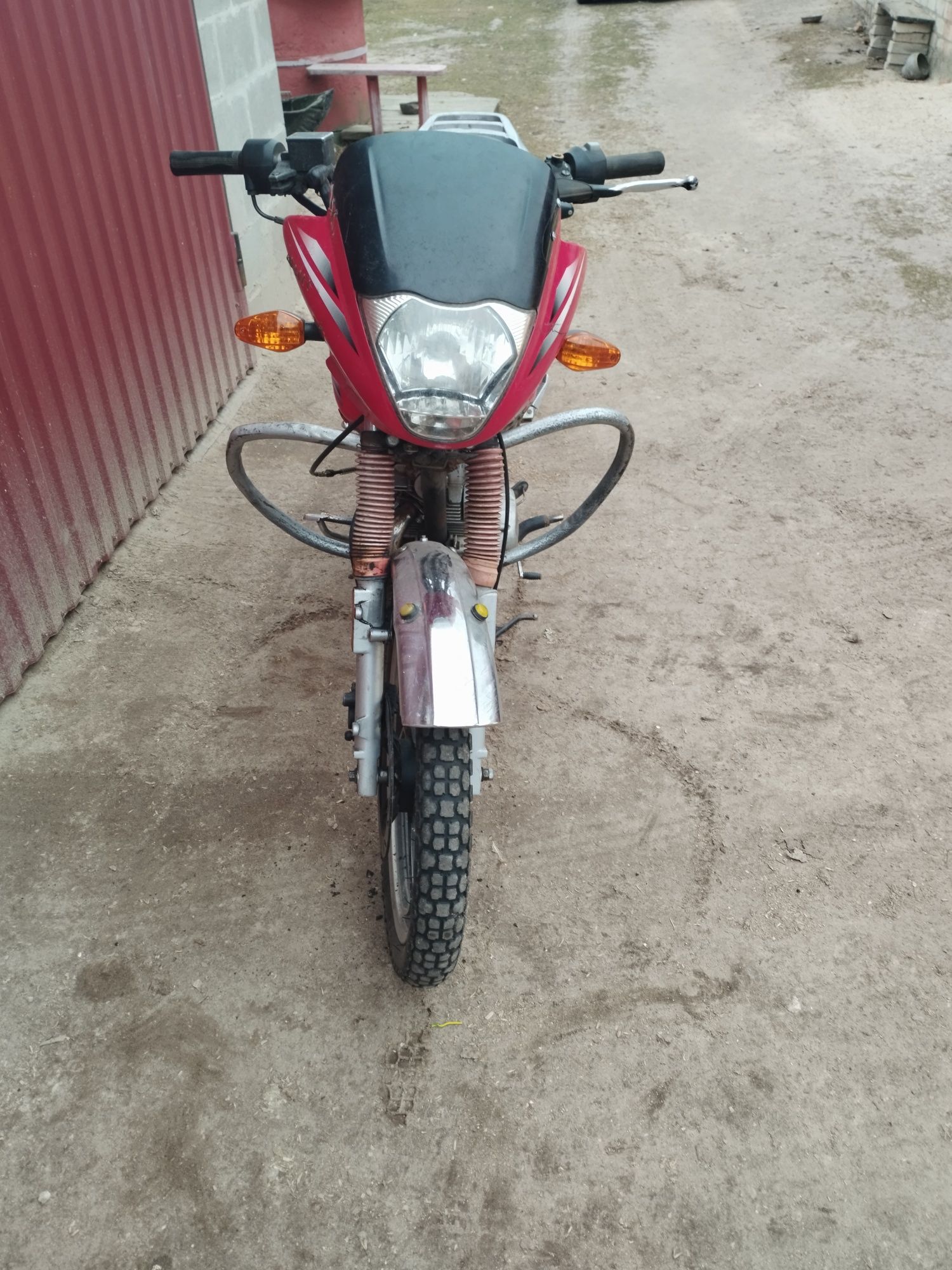 Продам мотоцикл JIANSHE 125 6A
