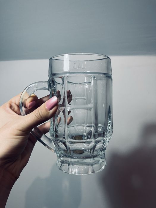 Duzy szkalny kufel ba piwo 0.4 l