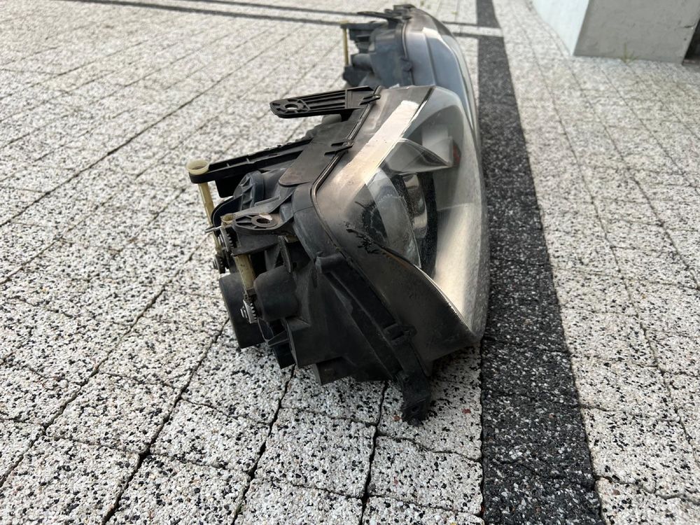 Lampy przód,relingi dachowe.Vw amarok