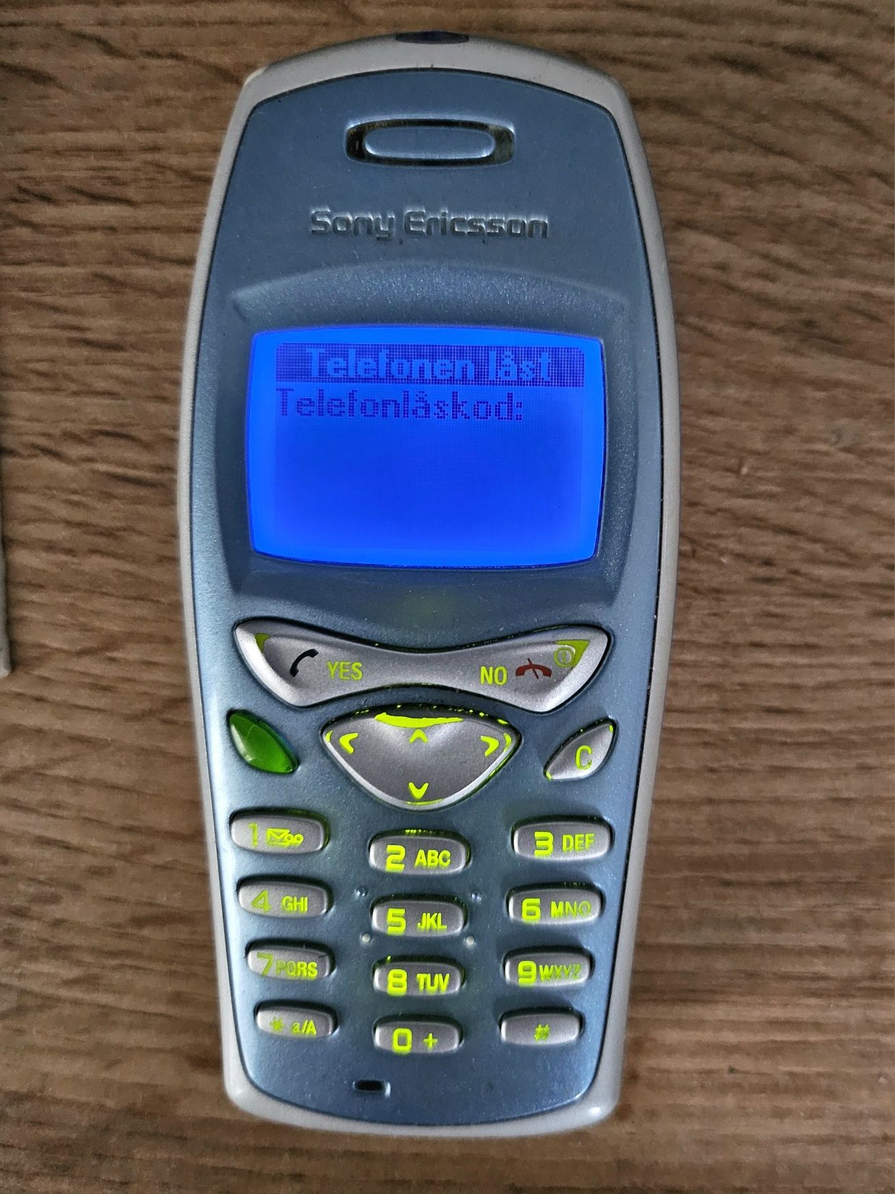 Sony Ericsson T200 x2 kolekcjonerski
