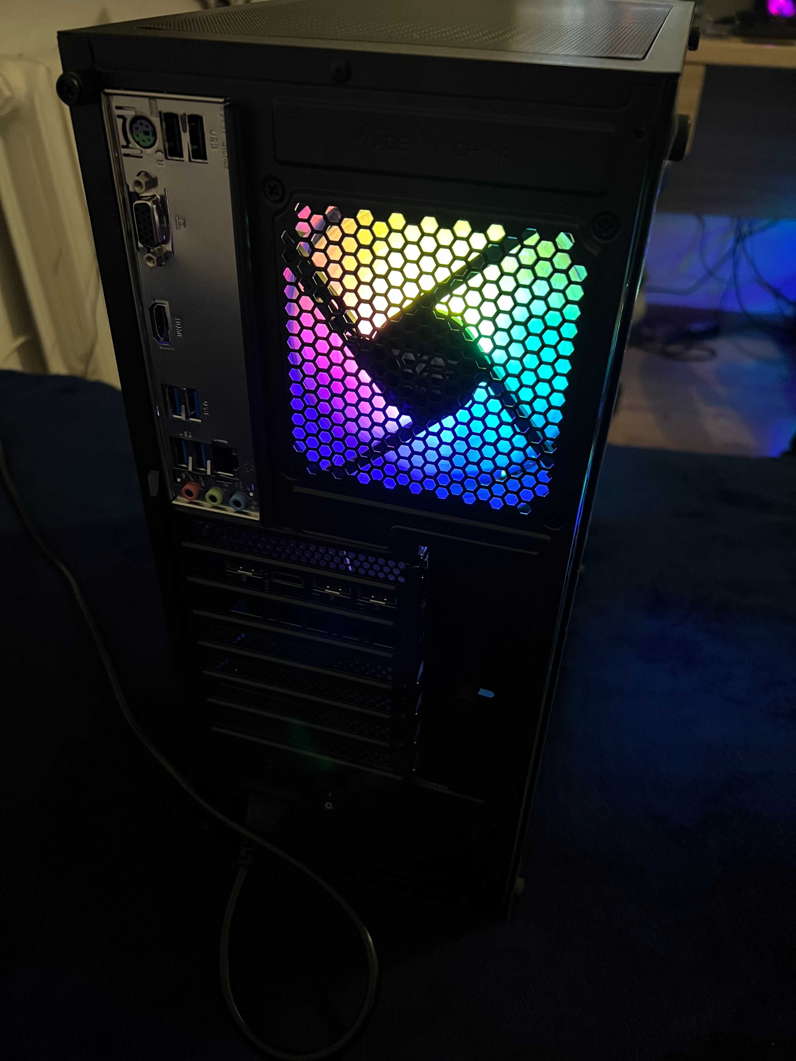 Gamingowy, Ryzen 5 3600, RX 5700 XT, 16 gb ddr4, ssd 1TB