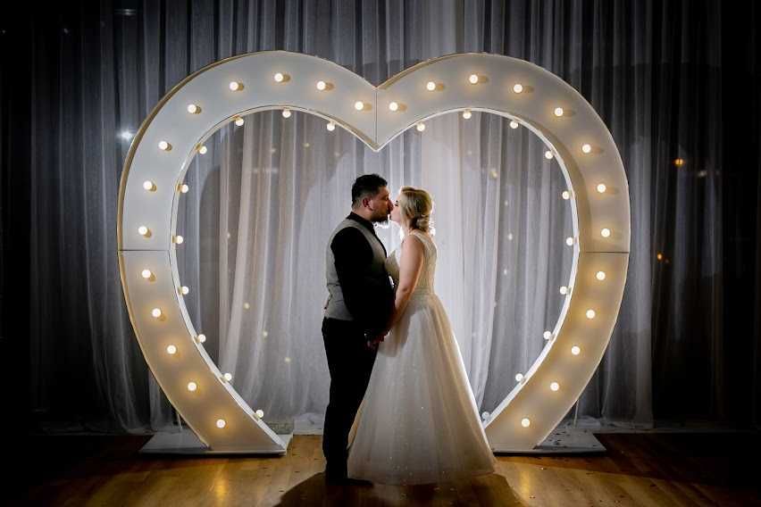 Fotobudka+360+Fotolustro+Ciężki Dym+Iskry+Napisy Led+Animacje+Dodatki