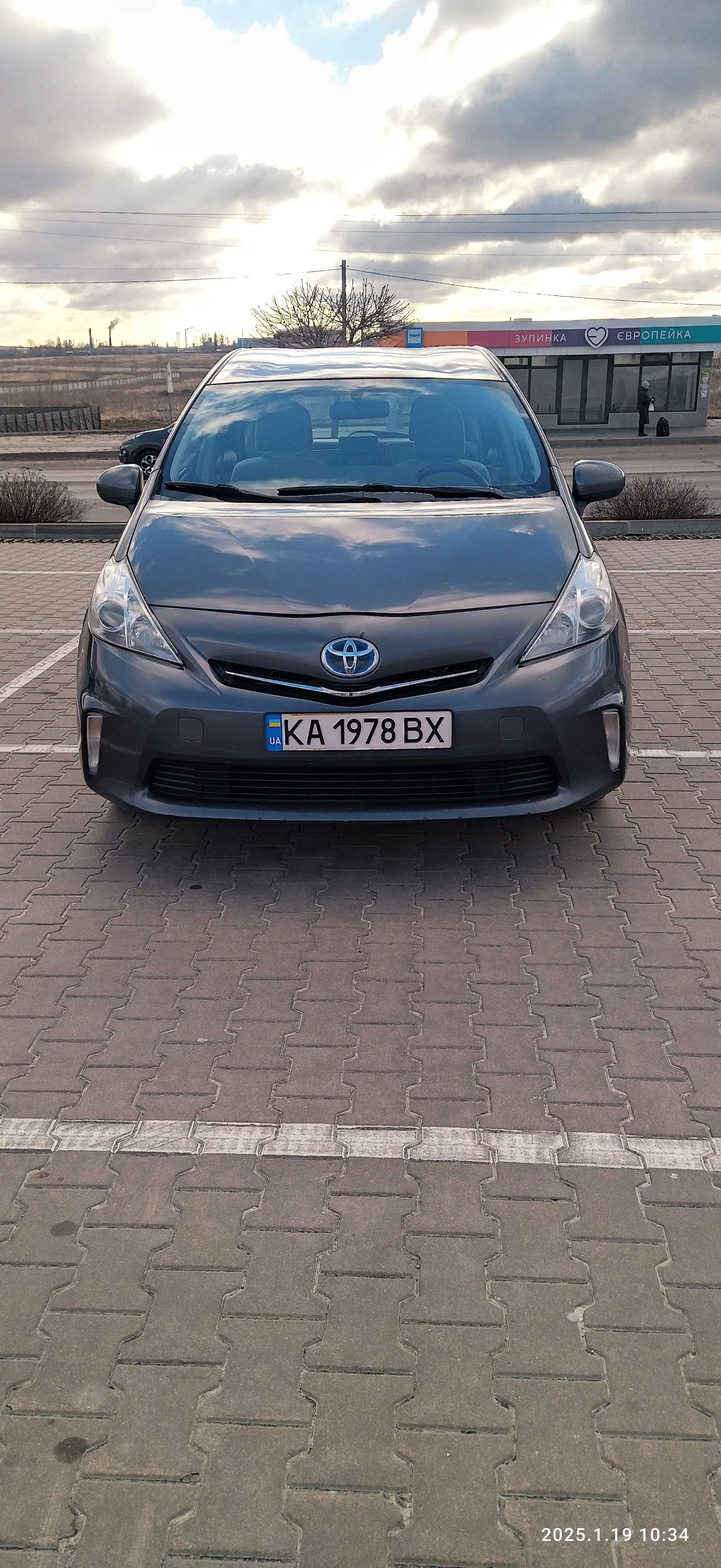 Продам Тойоту Пріус В