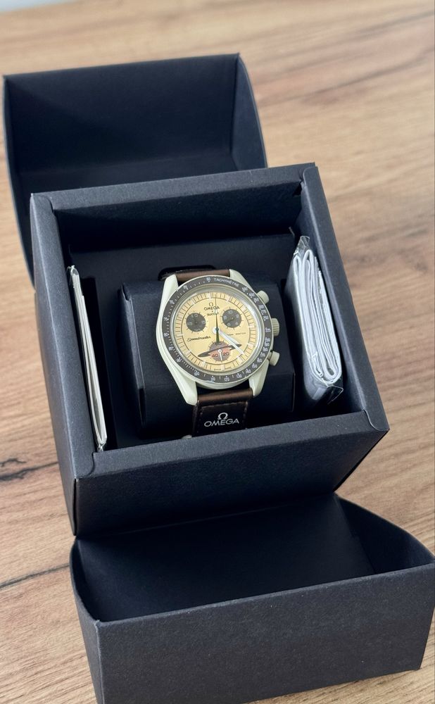 Годинник Omega Swatch MoonSwatch Saturn