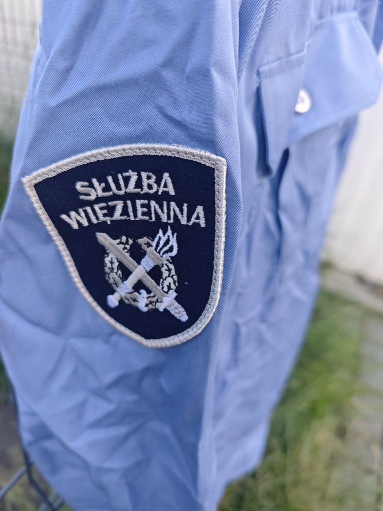 Nowa koszula służba więzienna