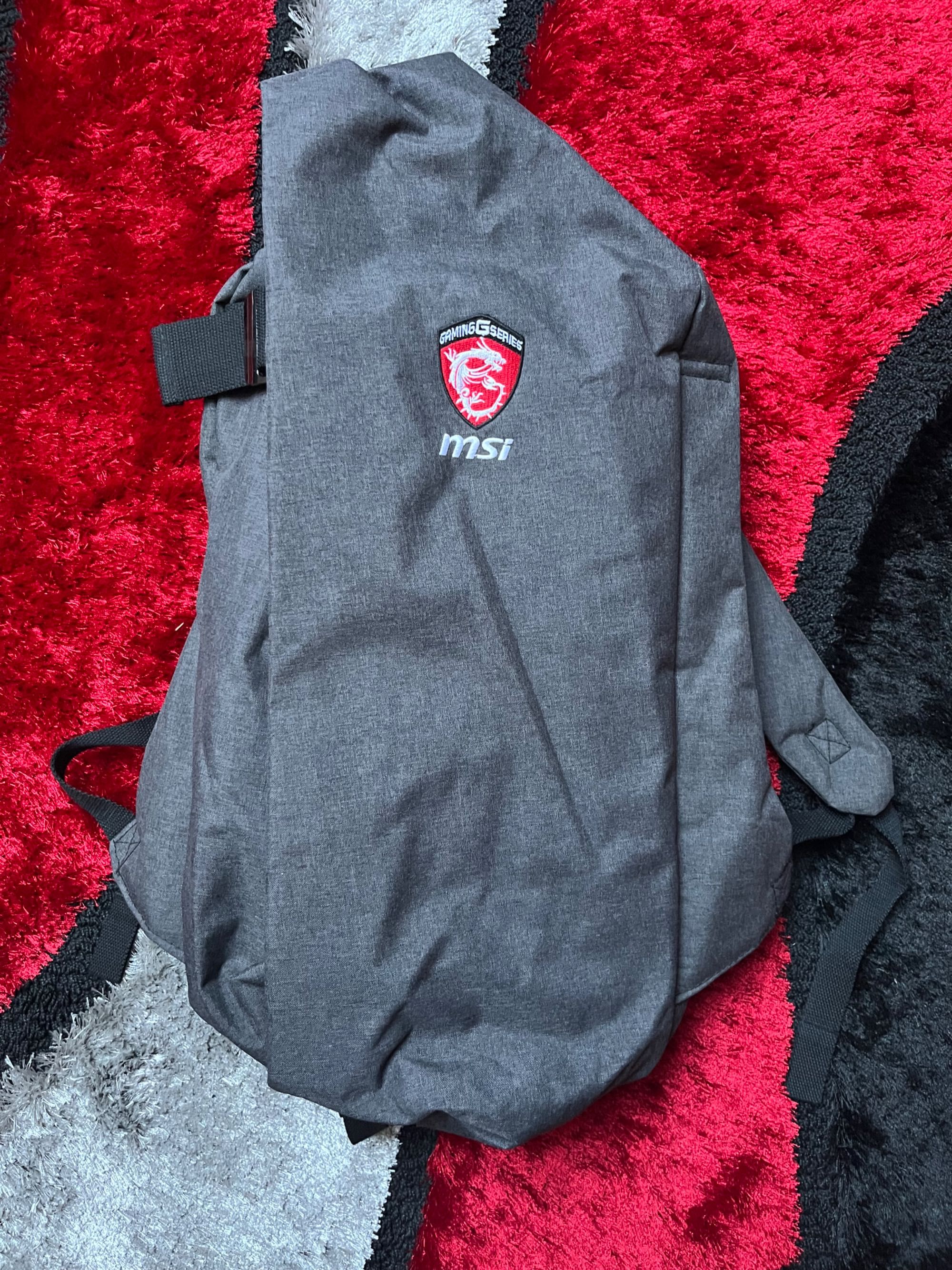 Computador Portátil MSI