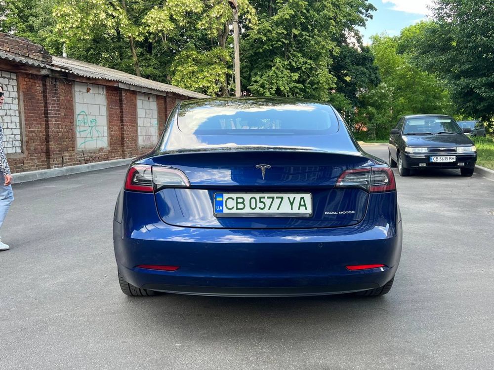 Tesla model 3 dual motor long range