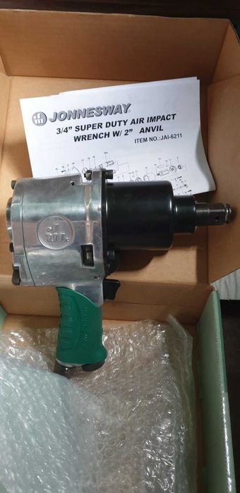 Продам пневмогайковерт