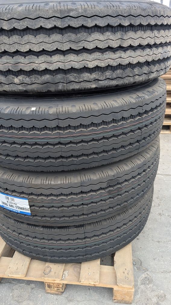 Шини колеса резина  295/80 315/80 R22,5 Triangel