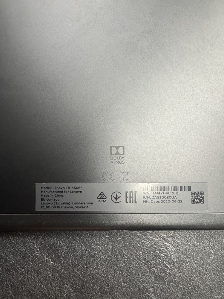 планшет Lenovo TB-X606F