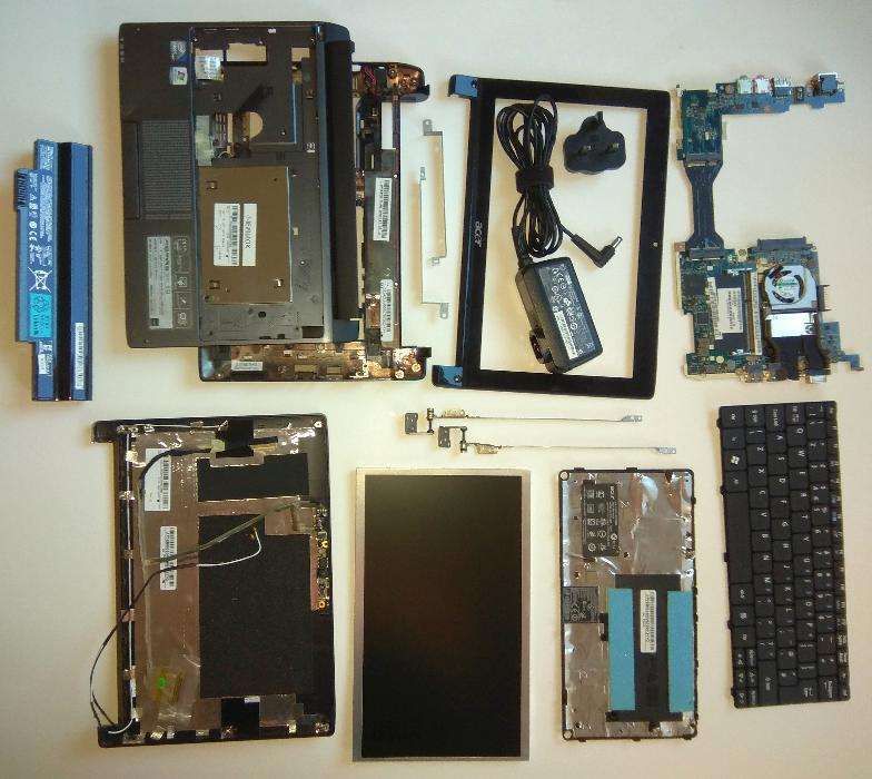 Peças para Acer Aspire One - 10.1" e Toshiba Tecra A8 - 15.4