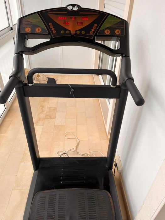 Plataforma Vibratória tipo Vibroplate