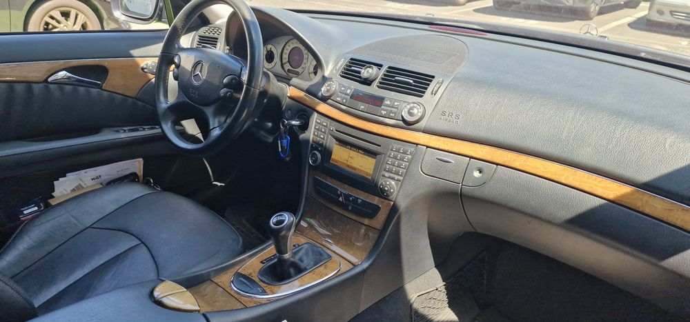 MERCEDES E220 Automática 2009