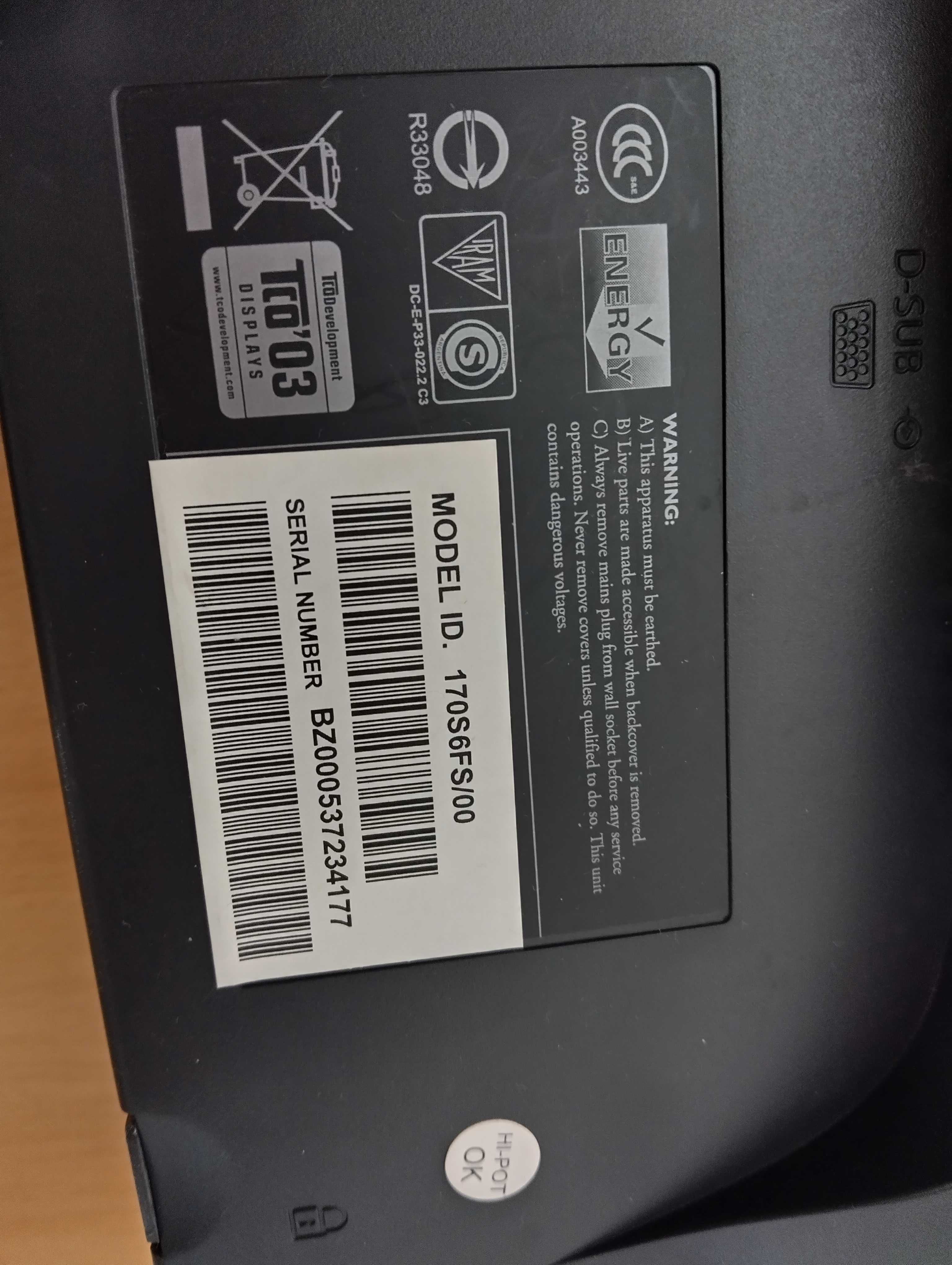 Monitor Philips 17 cali