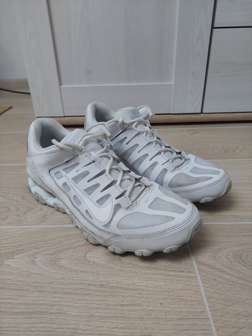 Buty Nike Reax 8 TR Mesh Białe rozmiar 45