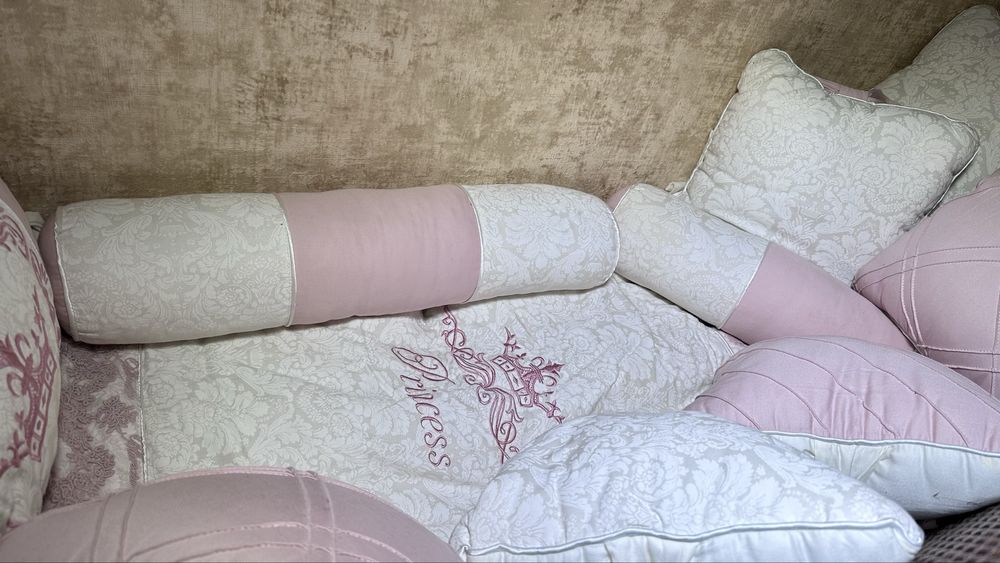 Дитячий постільний набір princesa  для ліжка для новонароджених