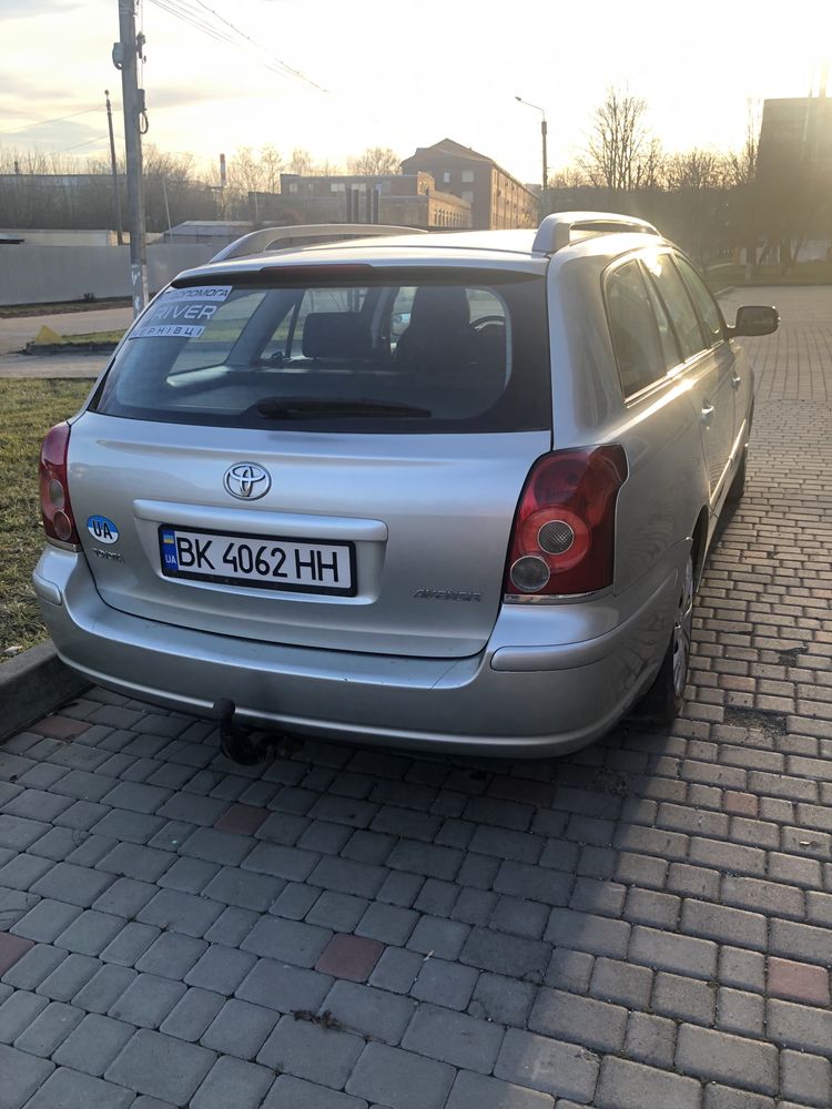 Toyota Avensis 2006, 1,8 Бензин