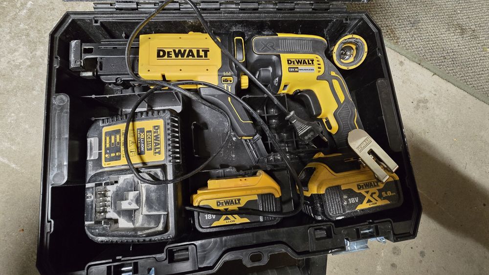 Dewalt dcf620 wkrętarka taśmowa do płyt