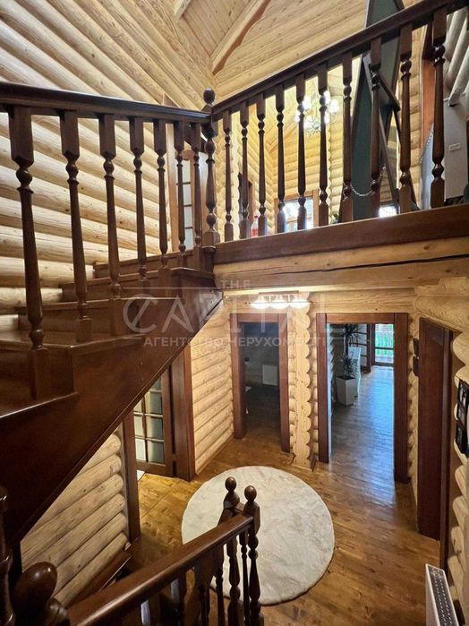 Продаж / Будинок / 320 м2 / Гнідин / вул. Центральна