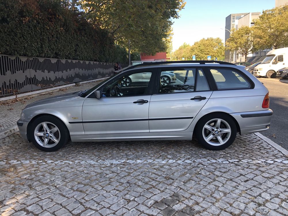 BMW 320d Touring 136CV