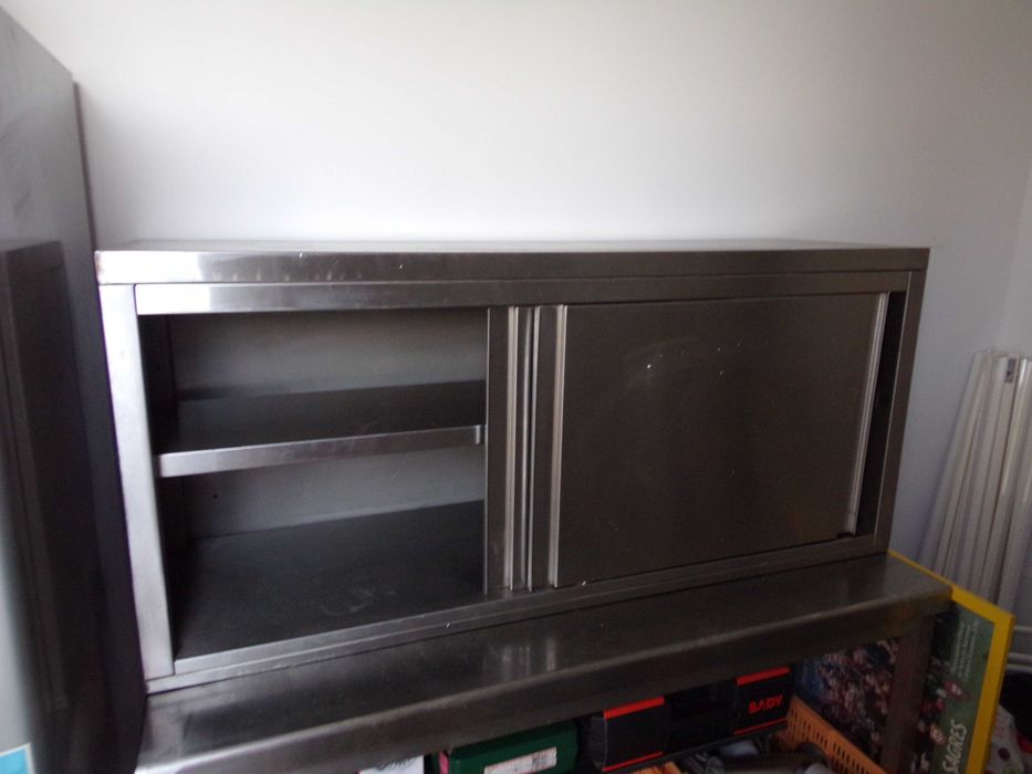 Armário de parede em inox 140x82