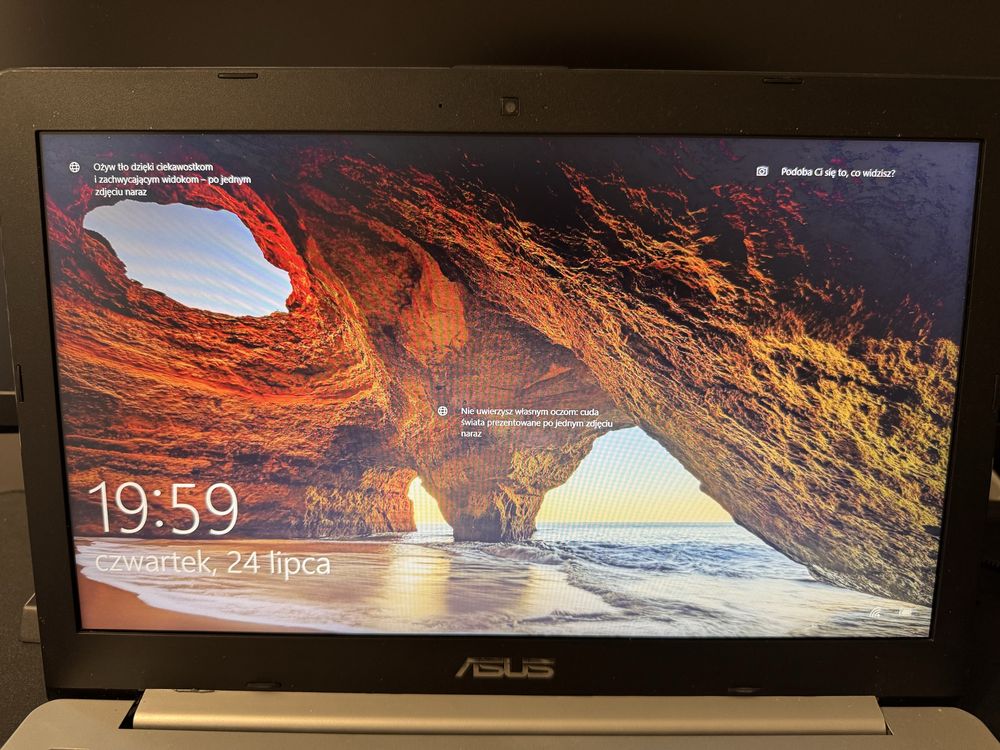 Laptop Asus R553L I7/GeForce840M/SSD/8Gb ramu