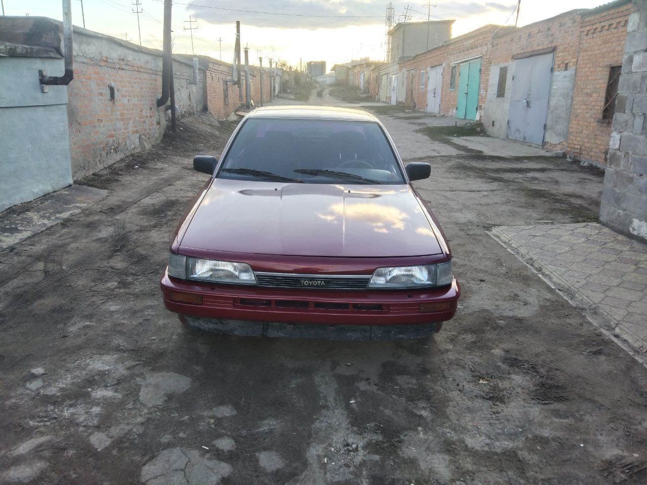 Продам Toyota Camry SV21 V6, 1989года 2,5 автомат