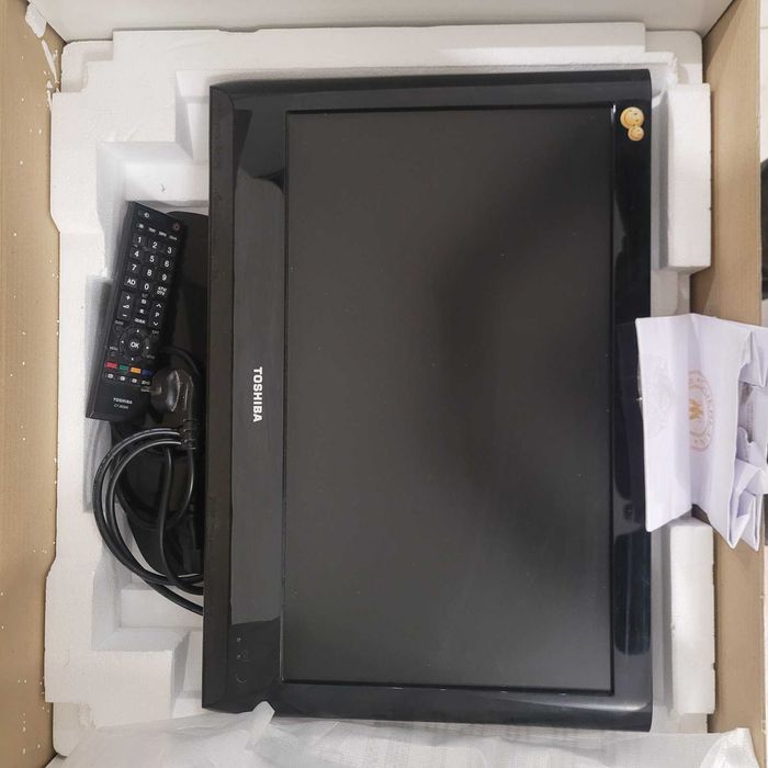 LCD телевизор Toshiba 19AV605PR