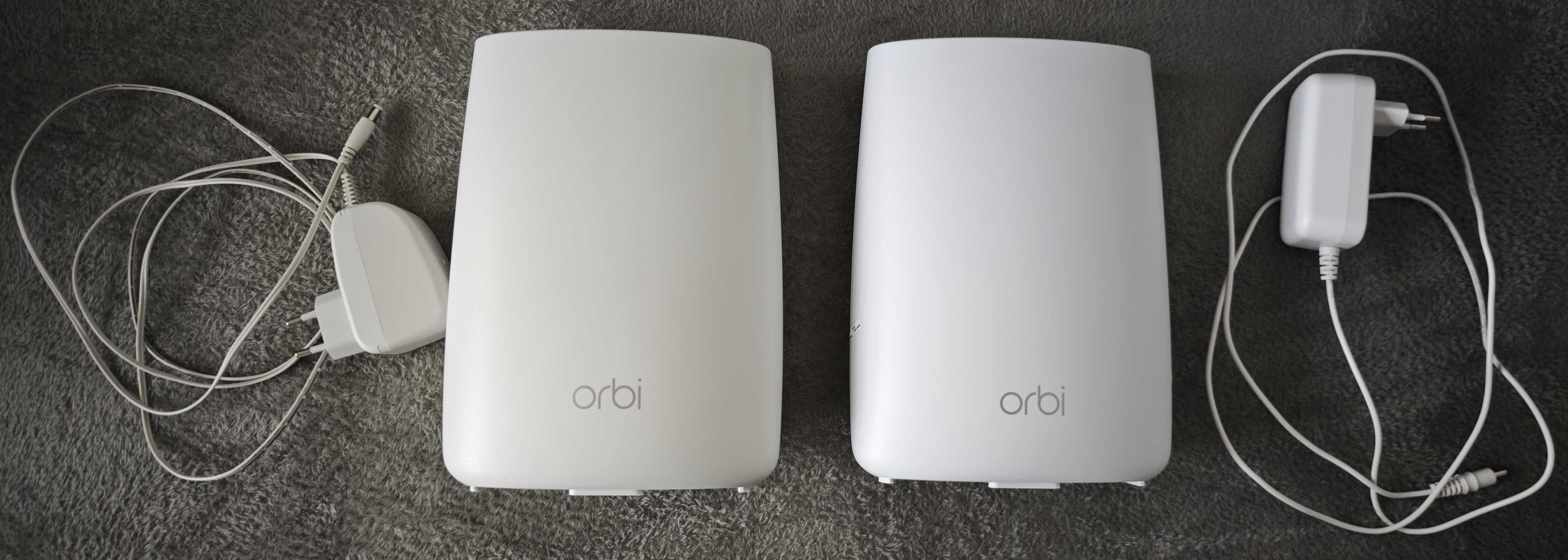 Zestaw MESH WiFi Netgear 4k LTE+ / router LBR20 + satelita RBS50