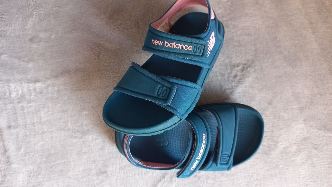 Sandały New Balance, r. 22,5