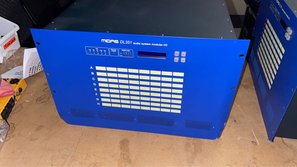 MIDAS PRO 1 + Stage Box 48 Mesa de Som Digital
