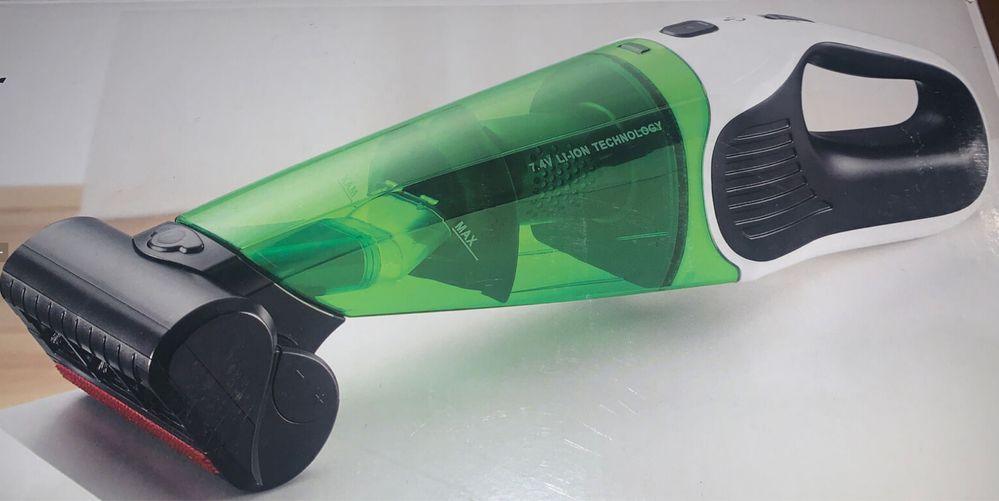 Пылесос аккумуляторный для сухой и влажной уборки Германия