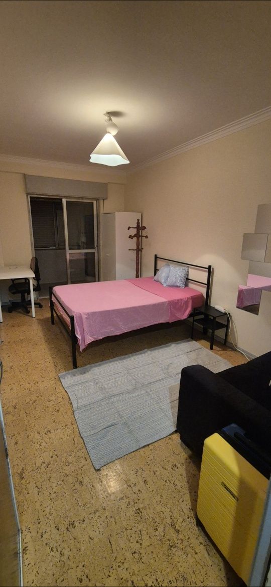 Quartos 15m2 odivelas
