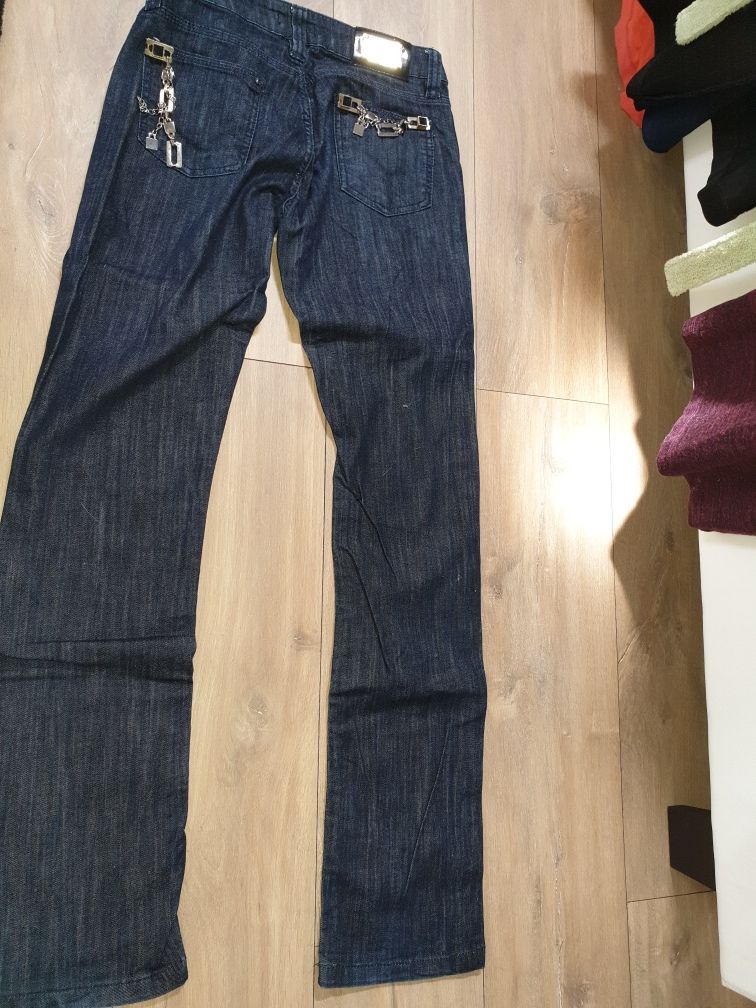 Spodnie Dolce Gabbana okazja logowane