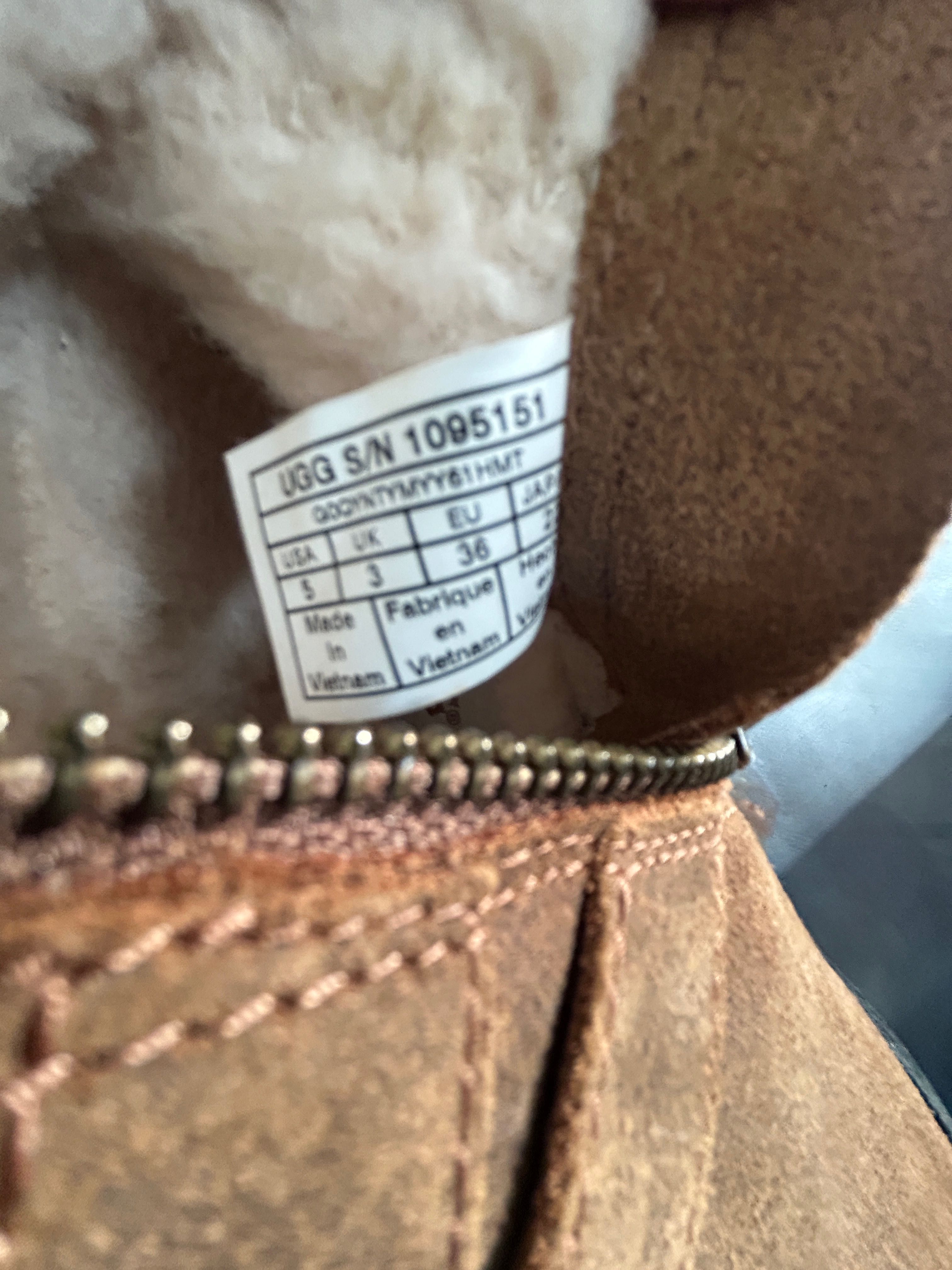 Botas UGG menina impecável
