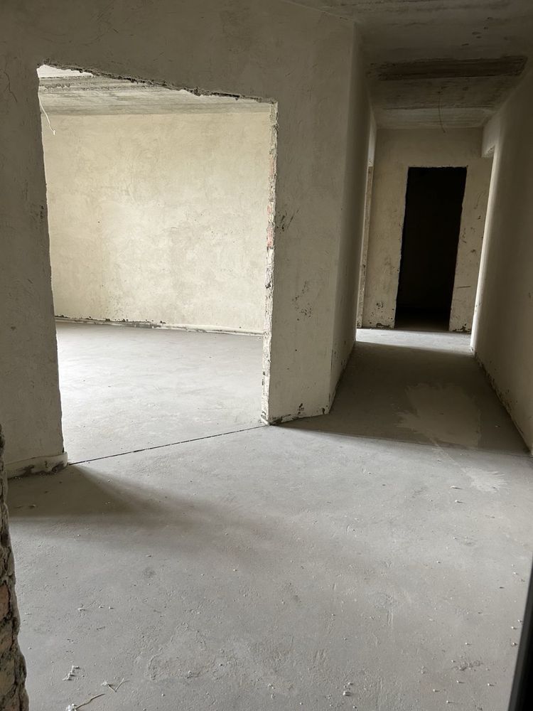 Продам 3 км кв по вул Іллєнка