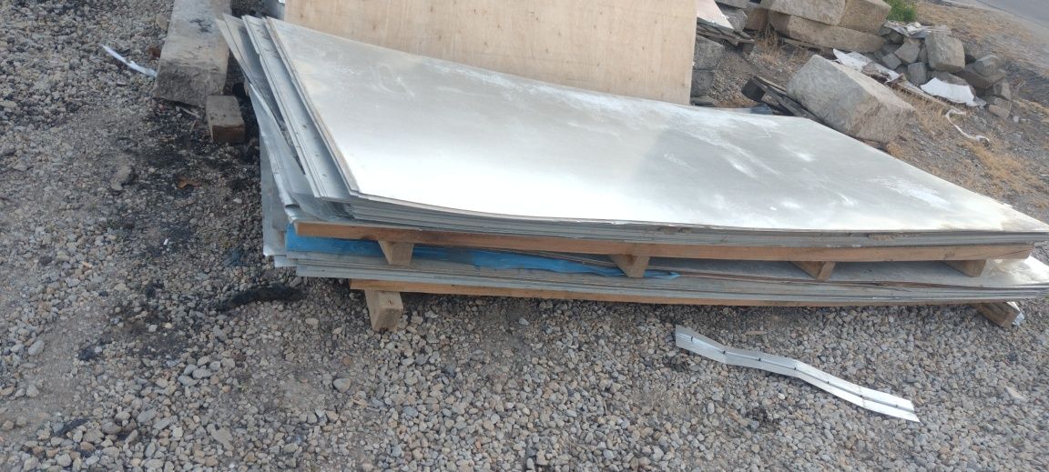 Blacha ocynk0.8. 1..1.2.mm.1.5 mx3 m
