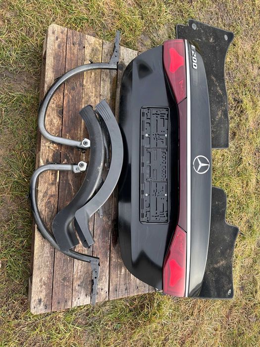 Mercedes Benz E-Class W214 Кришка багажника