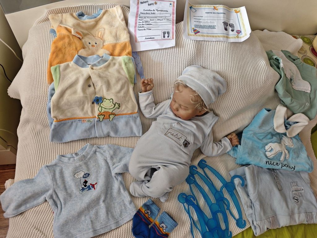 Bebê Reborn tecido e vinil