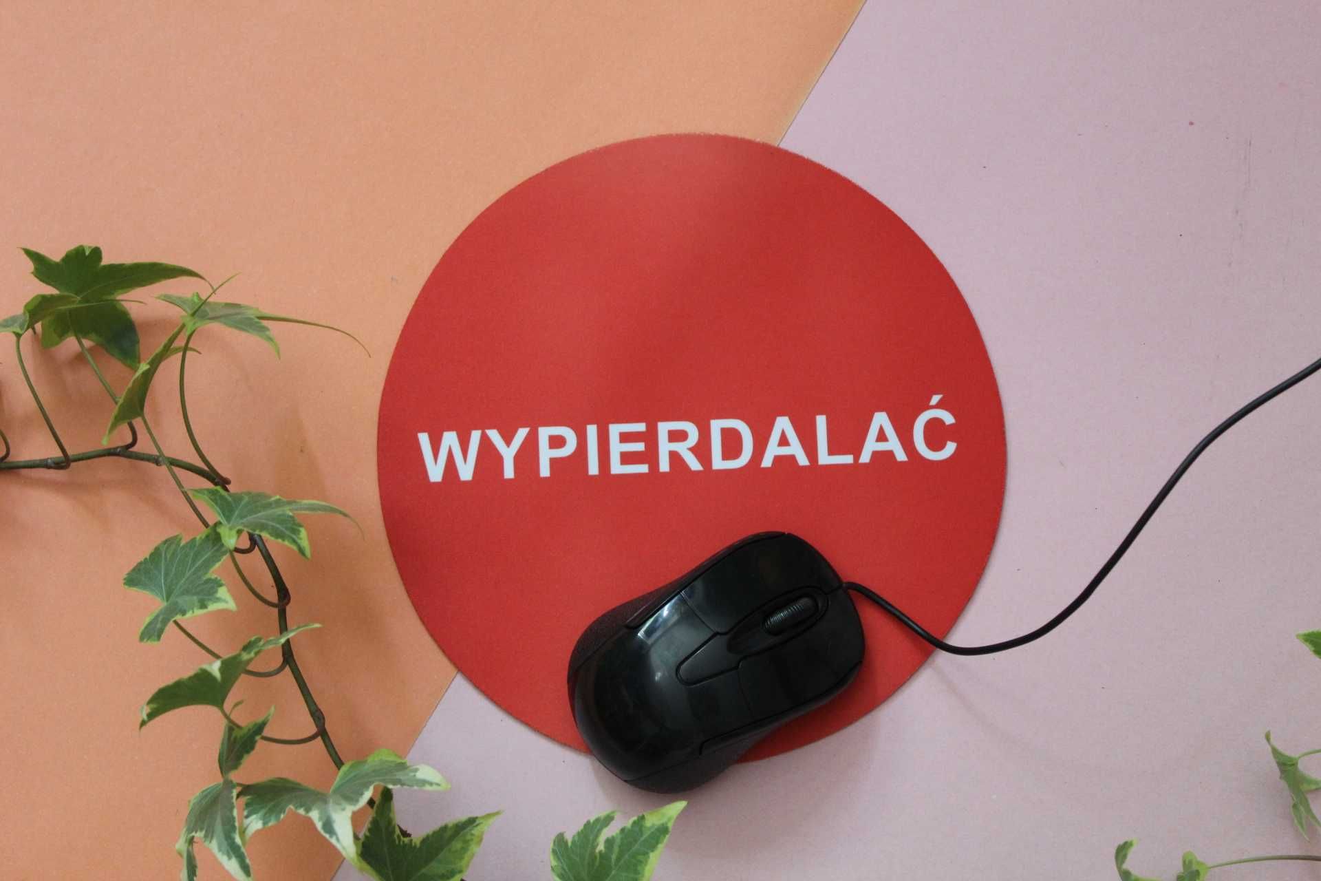 Podkładka pod mysz z napisem