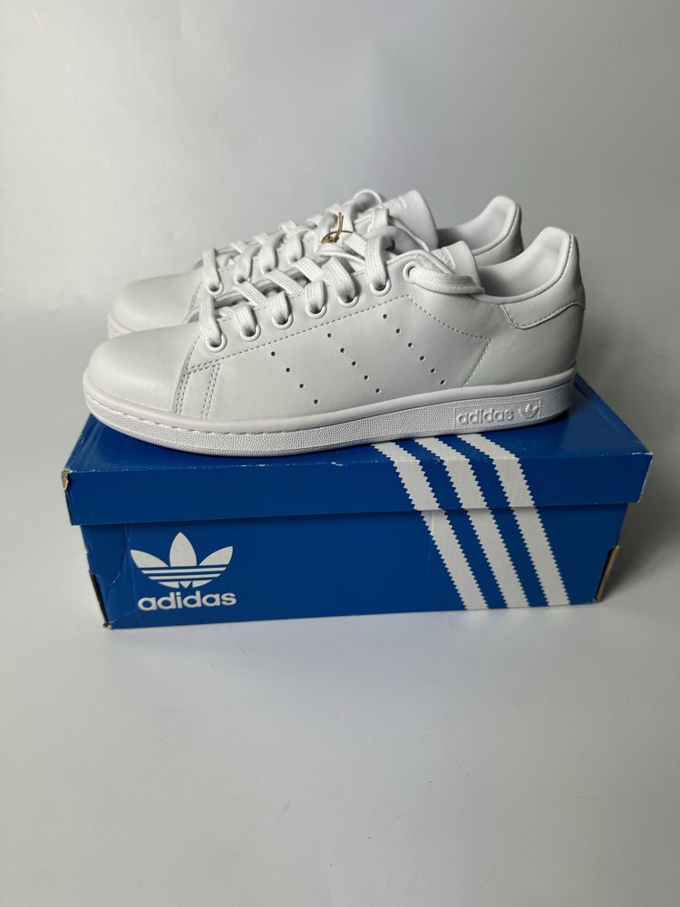 Nowe sneakersy damskie trampki Adidas Stan Smith 38 2/3 outlet