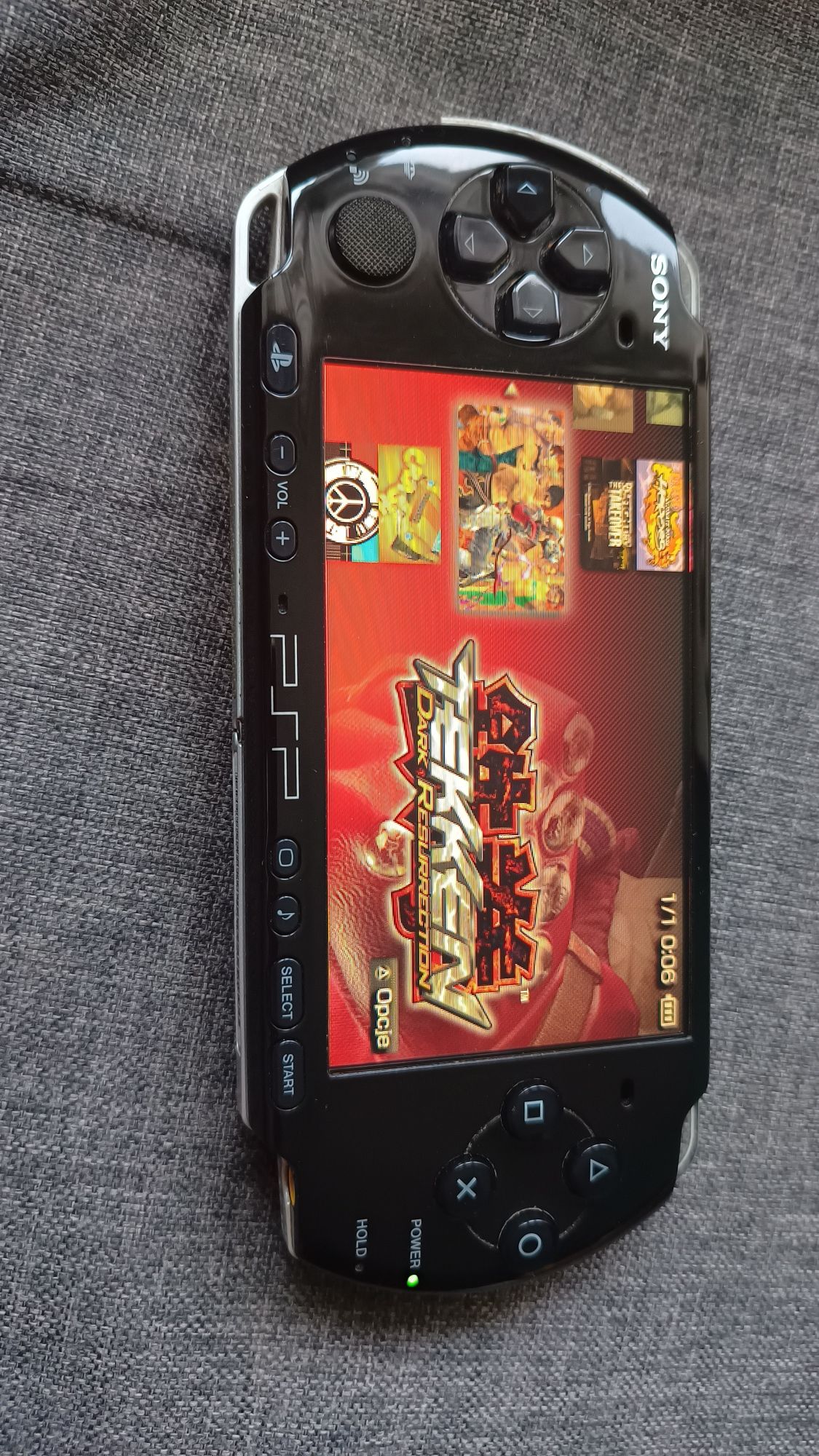 Sprzedam Konsole PSP3004 z Wi-Fi plus Gry