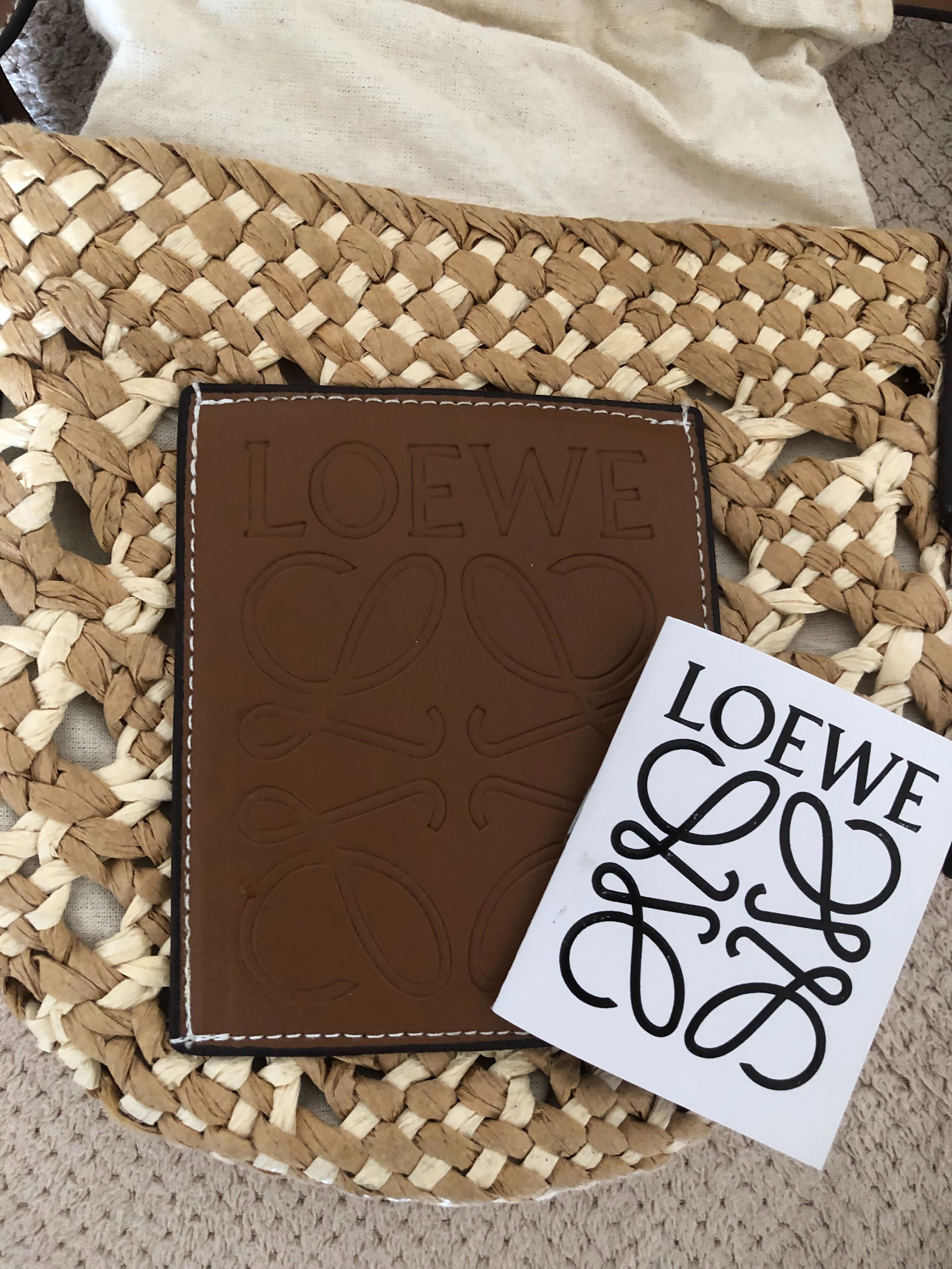 Mala tiracolo loewe Nova